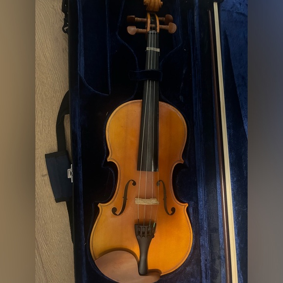Ranomliphe Violin - Picture 2 of 4